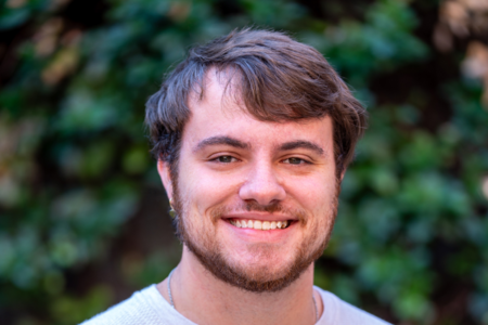 Joshua Burns headshot