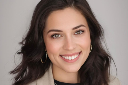 Monica Mardones Headshot