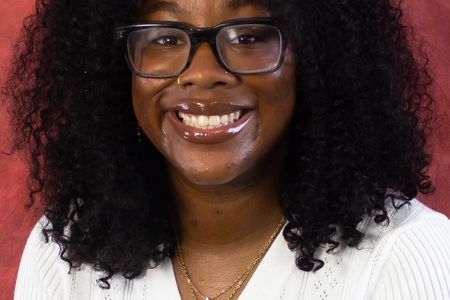 Headshot of Savoya Simone Joyner